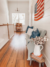 Load image into Gallery viewer, Pinegrove